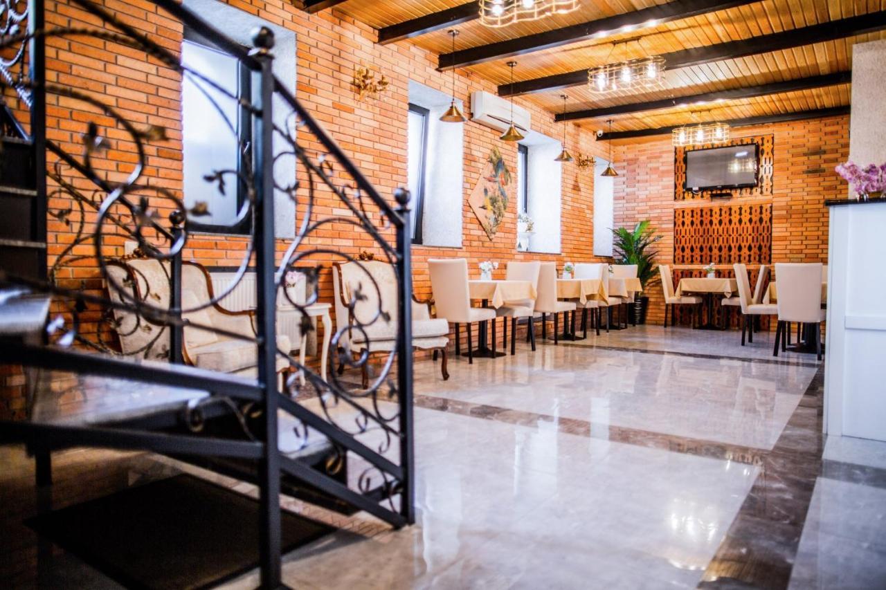 Old Georgia Hotel Tbilisi Bagian luar foto