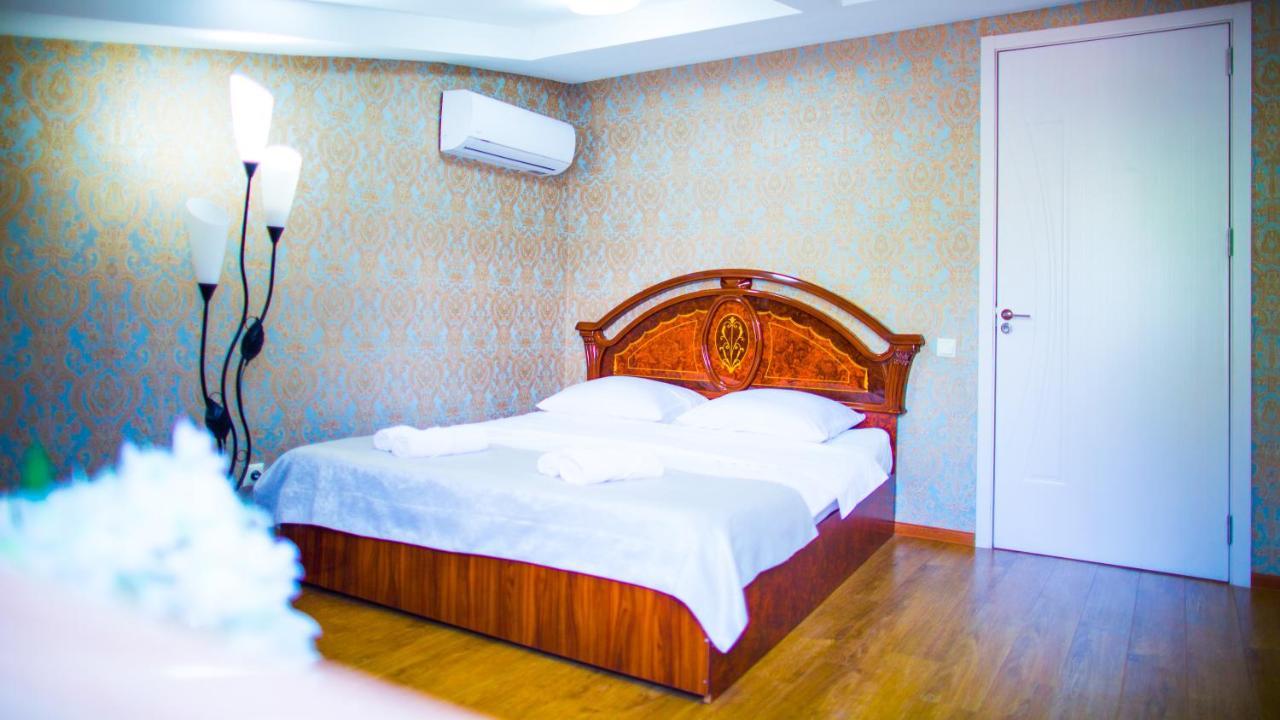 Old Georgia Hotel Tbilisi Bagian luar foto