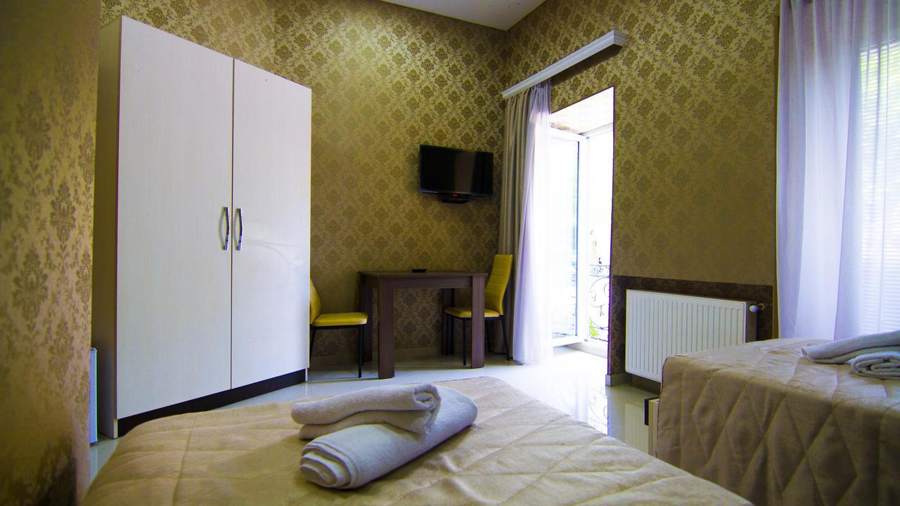 Old Georgia Hotel Tbilisi Bagian luar foto